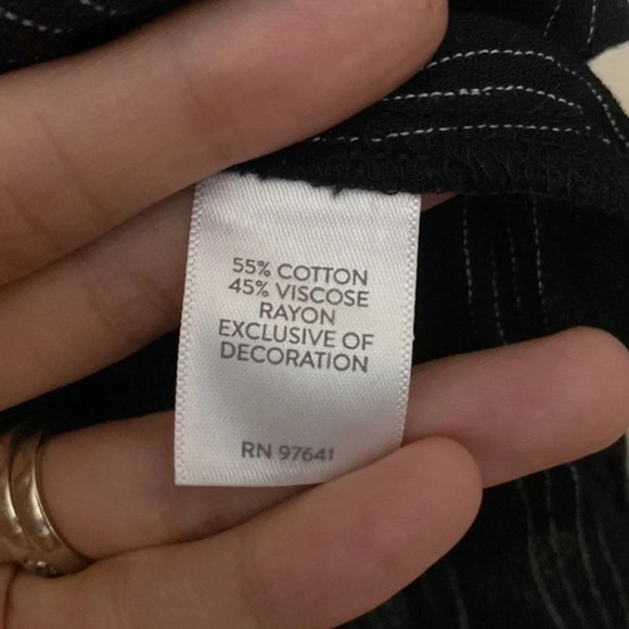 J Jill Boho Embroidered Black Tunic NWT Size Small - Picture 9 of 14